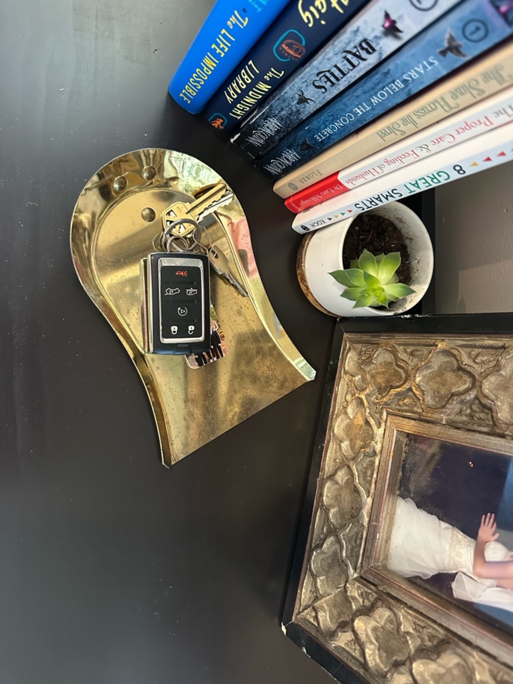 Brass Key Catcher - Gold